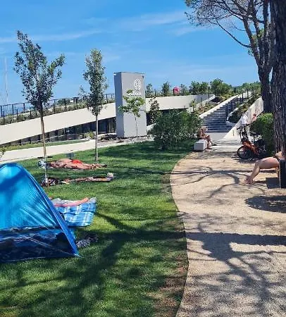 Apartman Lanterna شقة مالينسكا